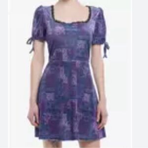 Hot Topic stretchy dress